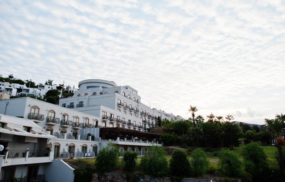 Every frequent traveler eventually learns one simple truth at Rudhrakssh Elite Hotel & Banquet